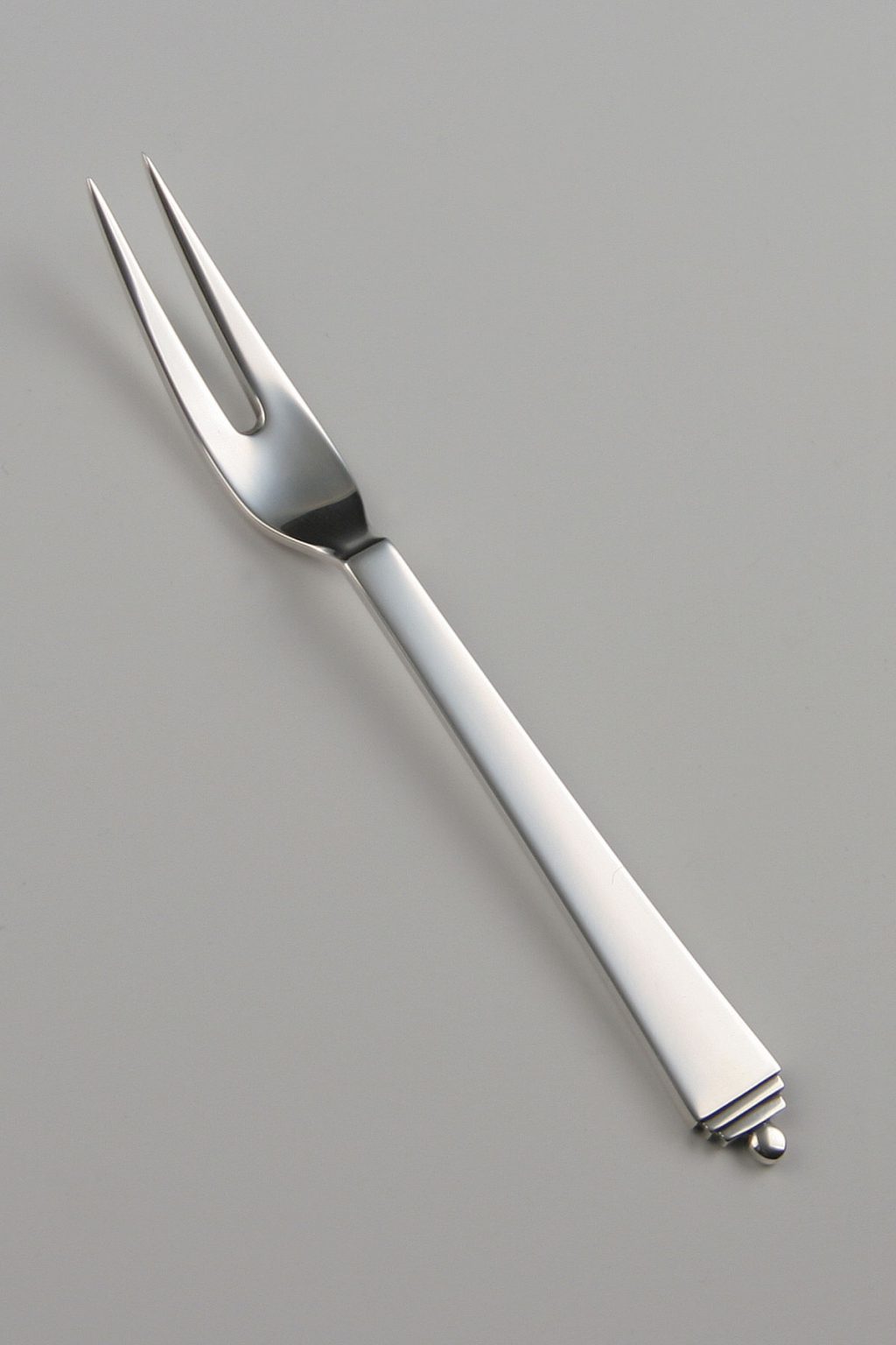 "Pyramid“ pattern sterling silver meat fork, Copenhagen post 1945 by