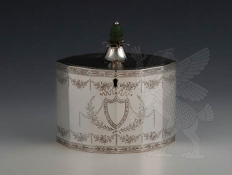 A fine quality George III sterling silver tea caddy