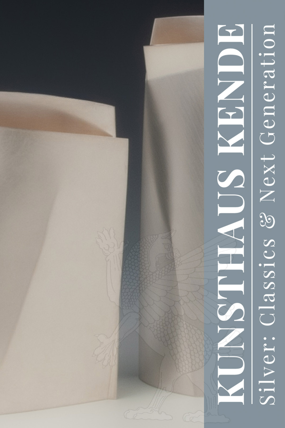 moderne Silbervase minimalistisch Wohnzimmer