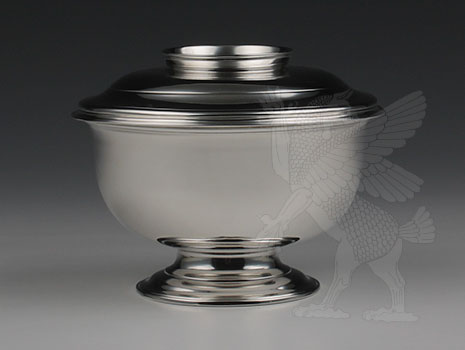 London 1739 sterling silver lidded sugar bowl antique silver Classics