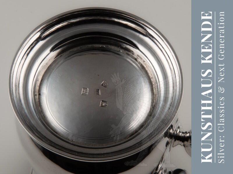 solid silver mug London 1758 George II
